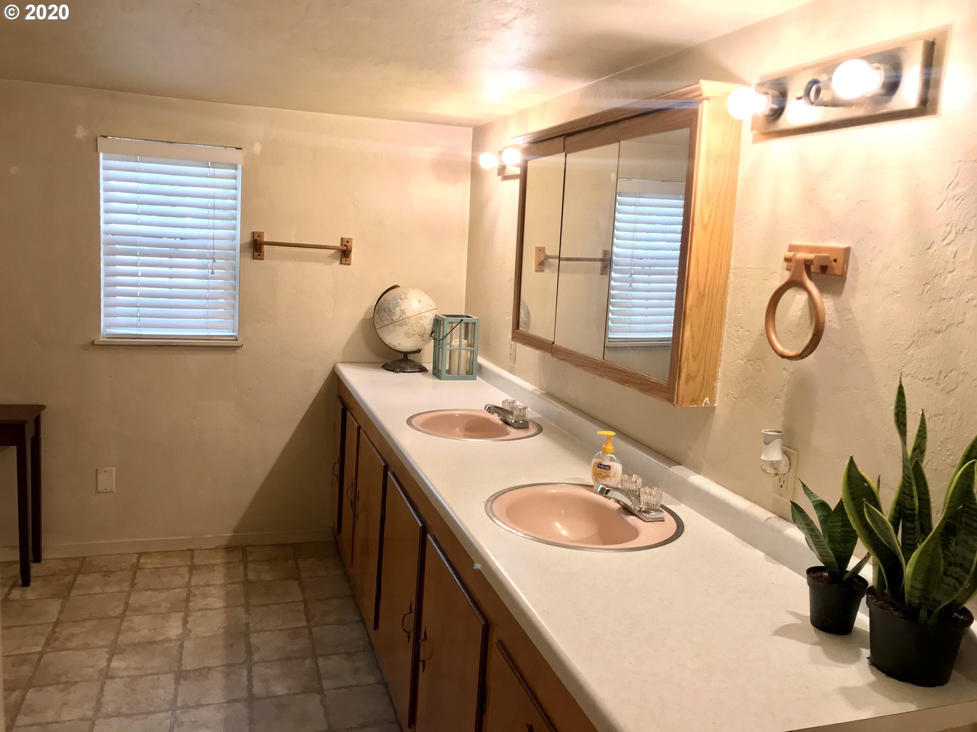 78153 Mosby Creek Road Cottage Grove, OR 97424 - Photo 20 of 31 Gallery Image 20