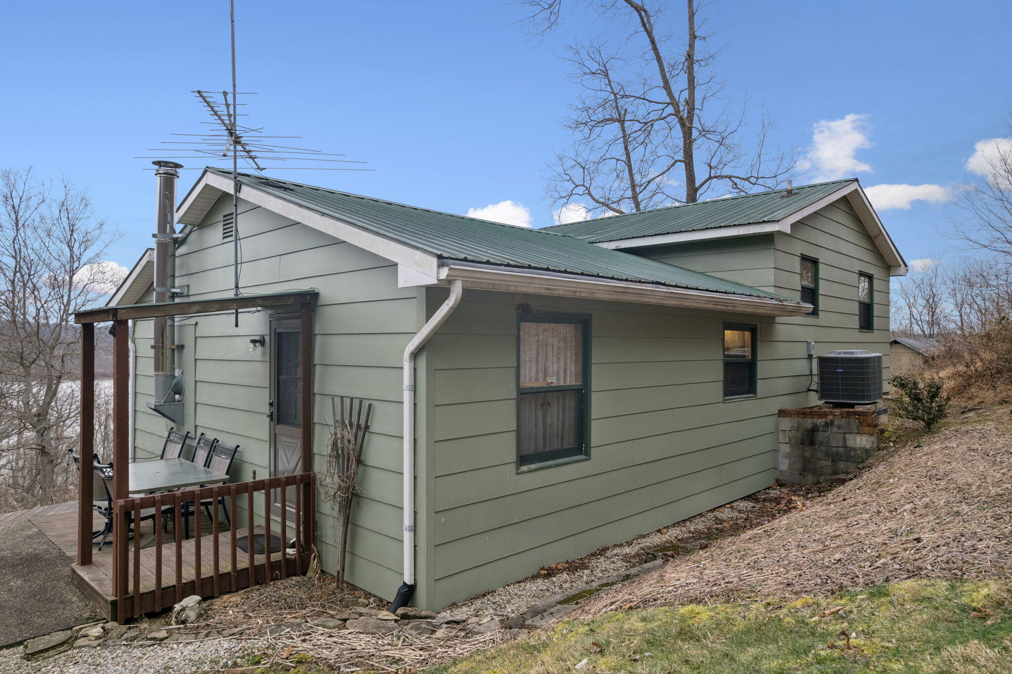4718 Highway 8 Augusta, KY 41002 - Photo 30 of 46