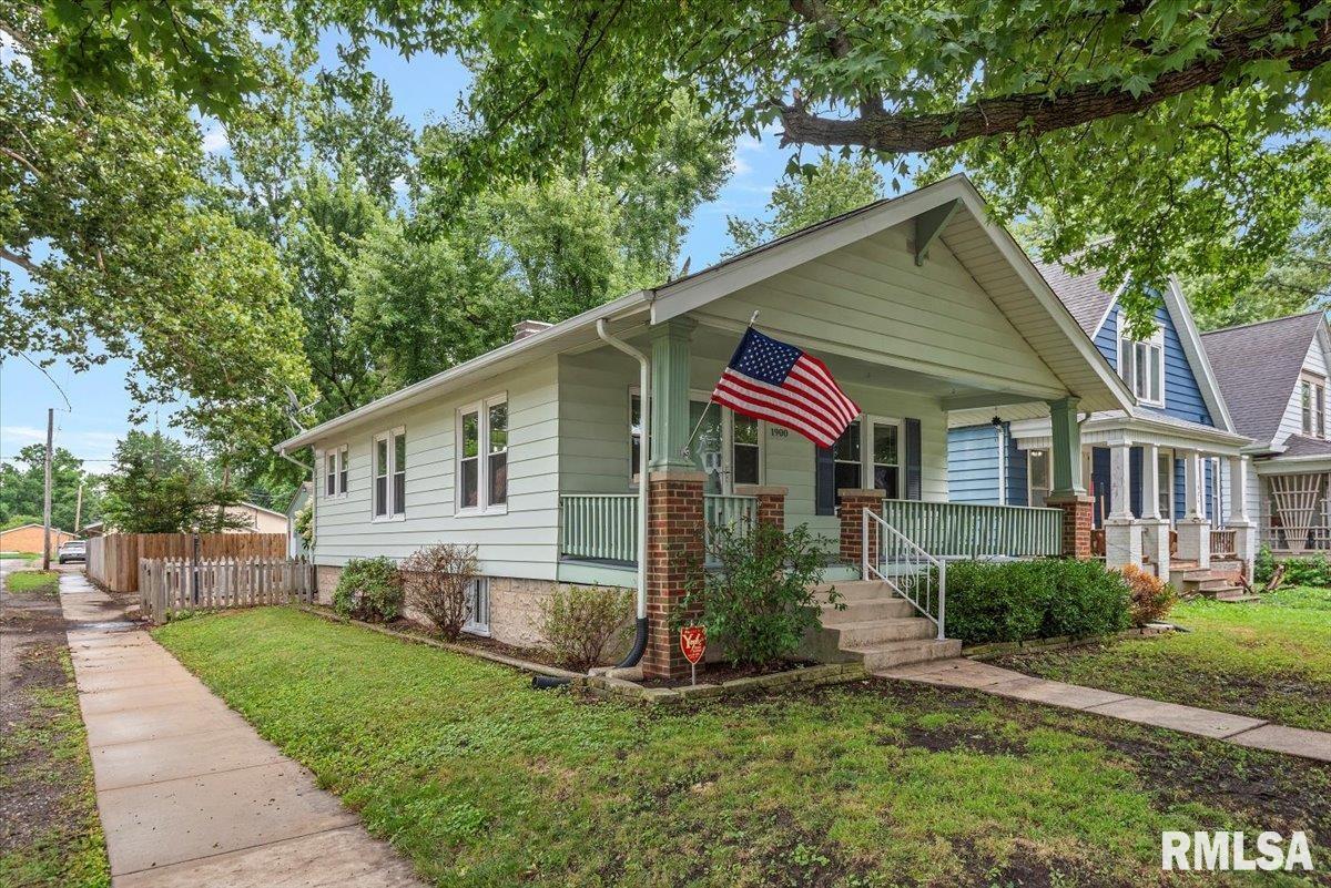 1900 South Spring Street Springfield, IL 62704 - Photo 1 of 29