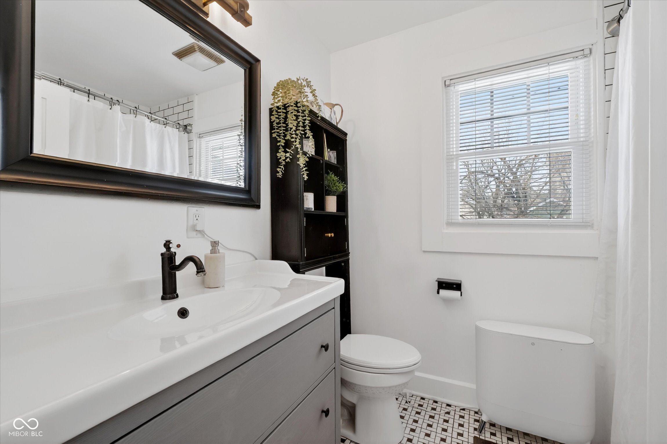 2841 Ruckle Street Indianapolis, IN 46205 - Photo 30 of 41