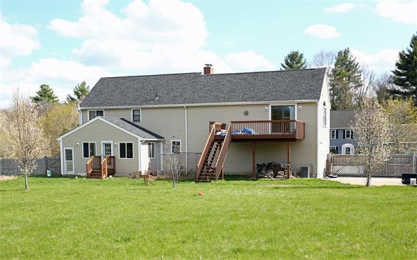 2 Henrys Path Upton, MA 01568 - Photo 3 of 4 Gallery Image 3