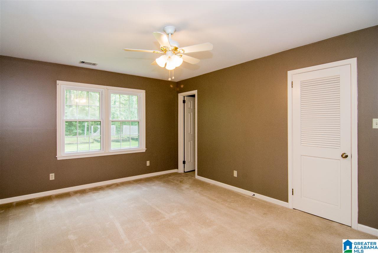 31 Country Cove Chelsea, AL 35043 - Photo 16 of 29