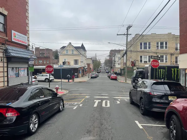 $2,000 | 306 65th Street, West New York, NJ 07093