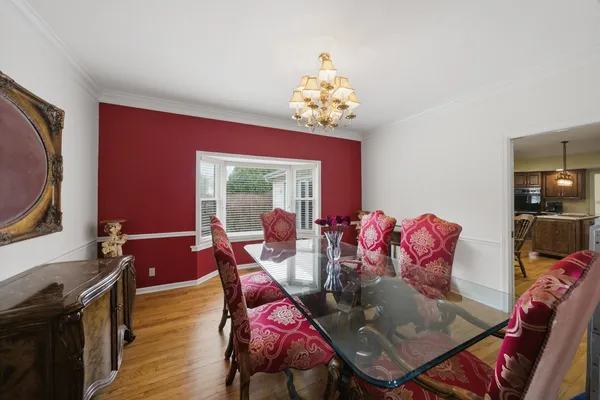 $550,000 | 24 Burning Bush Trail, Crystal Lake, IL 60012