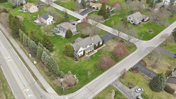 $550,000 | 24 Burning Bush Trail, Crystal Lake, IL 60012