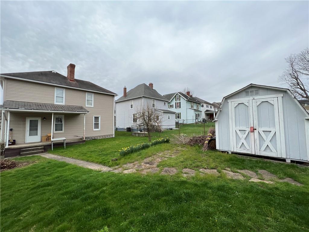 925 Walnut Street Springdale, PA 15144 - Photo 15 of 15 Gallery Image 15