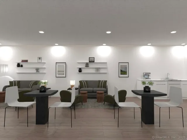 $2,150 | 5 Cherry Brook Road, Unit 121, Canton, CT 06019