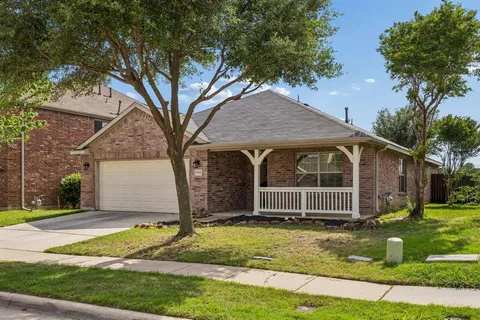 $425,000 | 9118 Rainland Court, Arlington, TX 76002