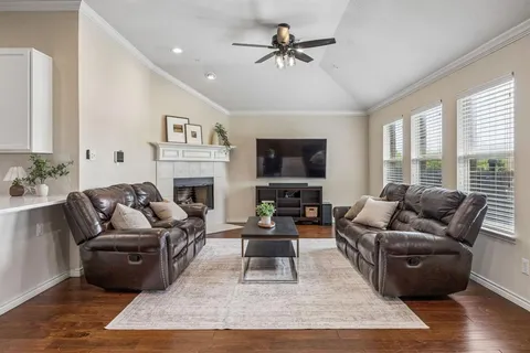 $425,000 | 9118 Rainland Court, Arlington, TX 76002