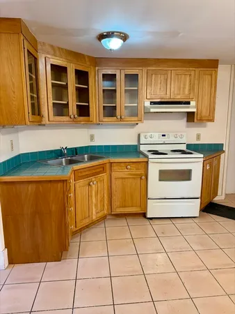 $189,499 | 46 Colrain Street, Greenfield, MA 01301