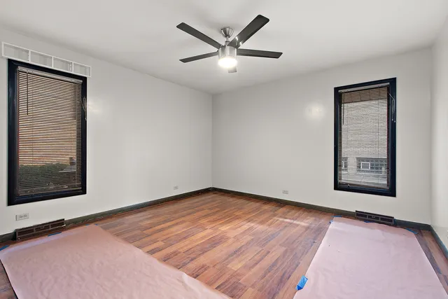 $550,000 | 9317 Kolmar Avenue, Oak Lawn, IL 60453