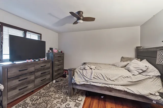 $550,000 | 9317 Kolmar Avenue, Oak Lawn, IL 60453