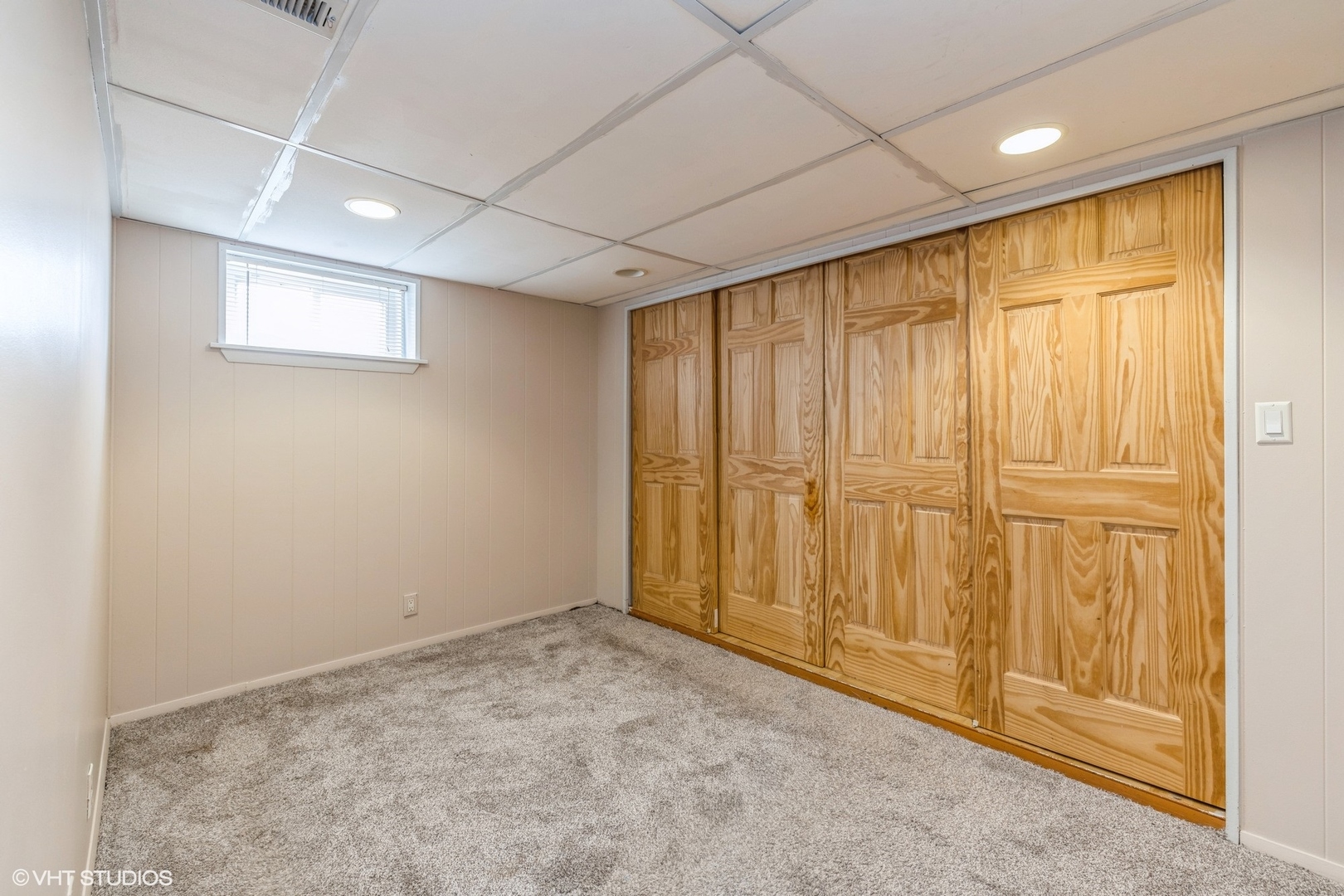2426 Lathrop Avenue North Riverside, IL 60546 - Photo 9 of 12 a view of a livingroom with wooden floor