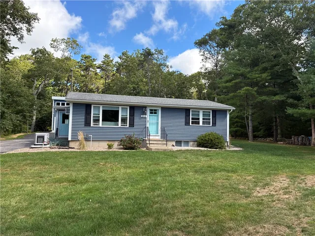 $3,000 | 283 Balsam Road, South Kingstown, RI 02879