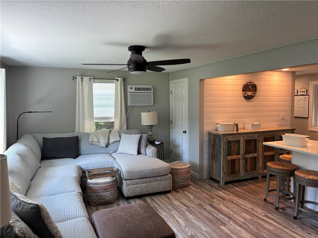 283 Balsam Road South Kingstown, RI 02879 - Photo 4 of 11