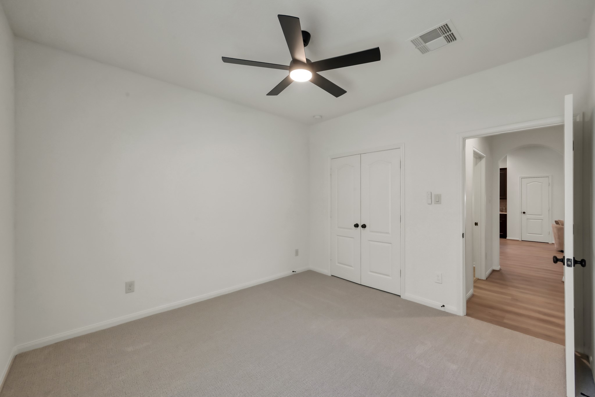17223 Rookery Court Conroe, TX 77385 - Photo 22 of 45 Reverse view of secondary bedroom down