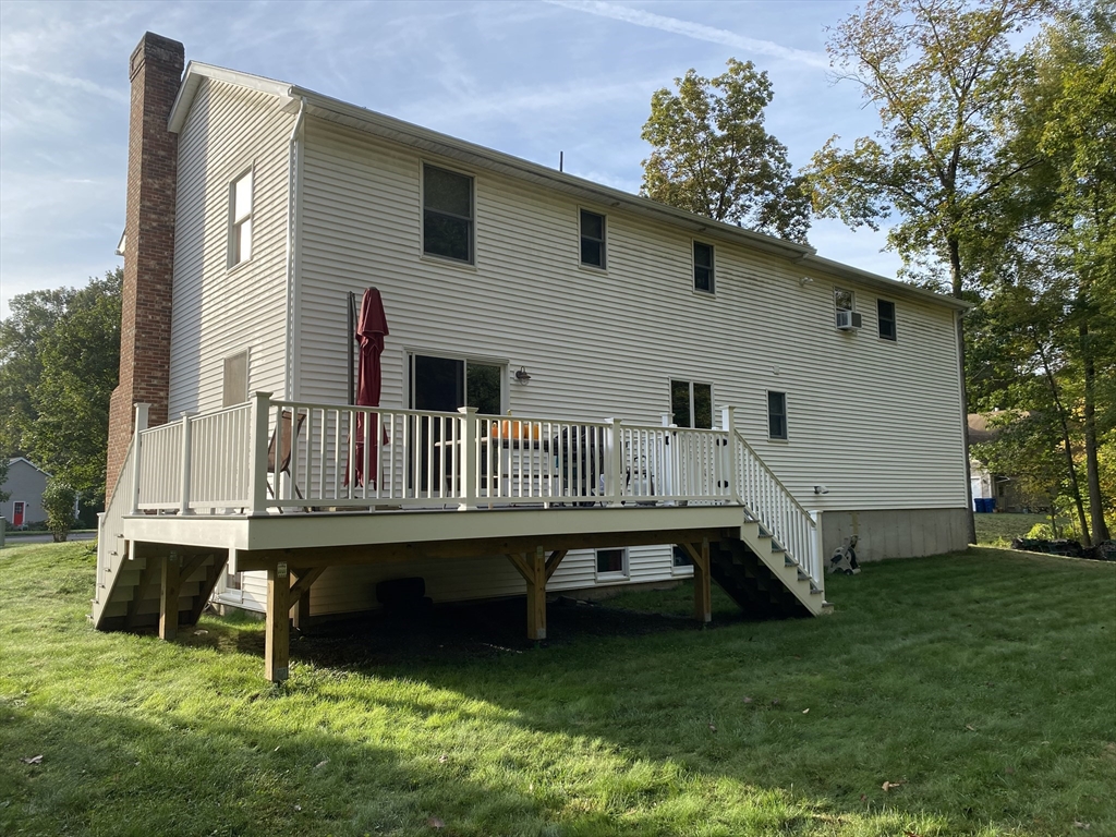 66 Penrose Street West Springfield, MA 01089 - Photo 30 of 31