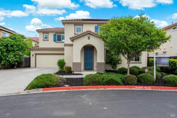 $635,000 | 621 Del Mar Circle, Vacaville, CA 95688