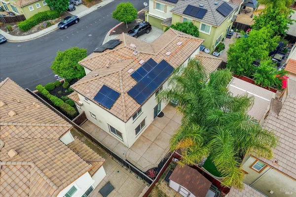 $635,000 | 621 Del Mar Circle, Vacaville, CA 95688