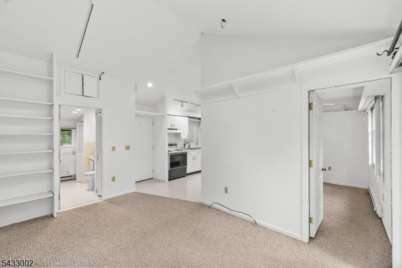 5327 Berkshire Valley Road, Unit 8 Oak Ridge, NJ 07438 - Photo 6 of 21