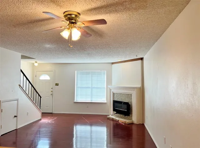 $1,495 | 115 Austin Stone Drive, Duncanville, TX 75137