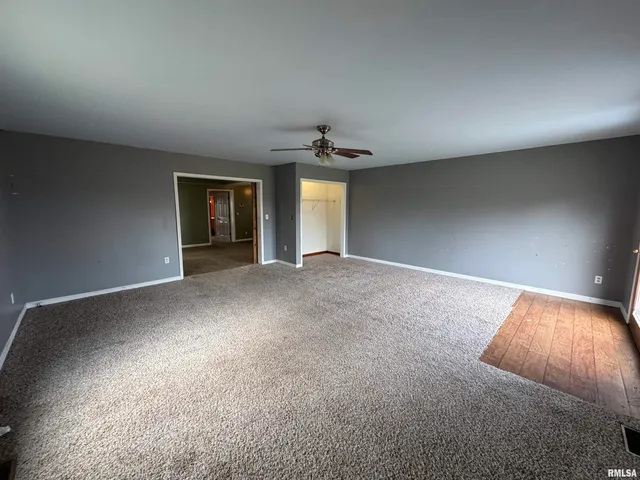 $130,000 | 23392 North Il Highway, Dix, IL 62830