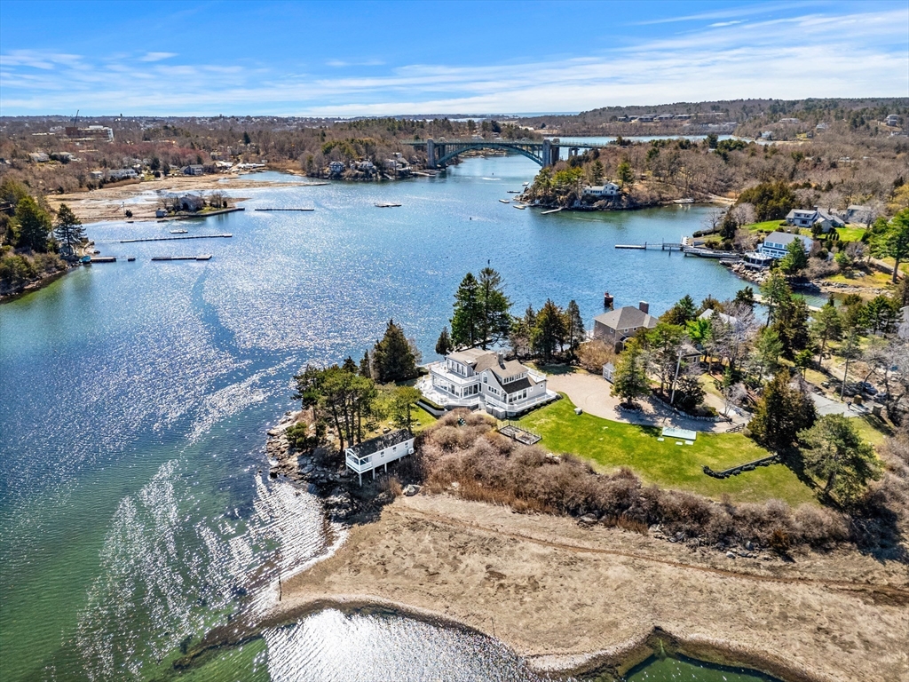 62 Crafts Road Gloucester, MA 01930 - Photo 2 of 40