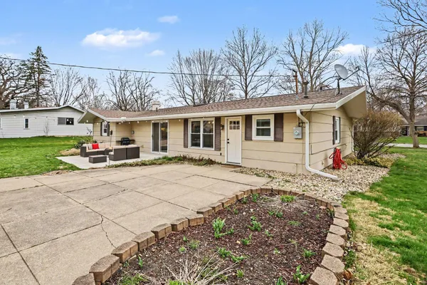 $250,000 | 728 Chippewa Trail, Niles, MI 49120