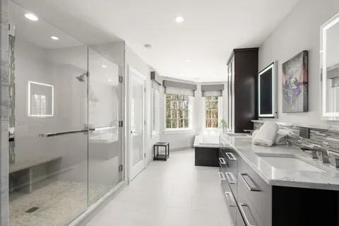$2,399,000 | 76 Hollis Street, Sherborn, MA 01770
