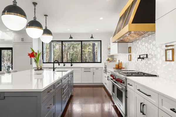 $2,650,000 | 76 Hollis Street, Sherborn, MA 01770
