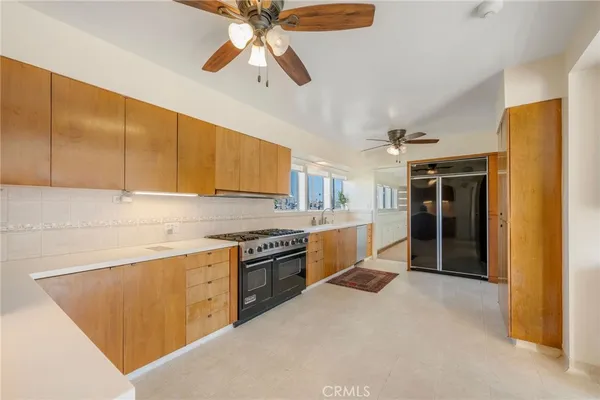 $10,250,000 | 15 The Colonnade, Long Beach, CA 90803