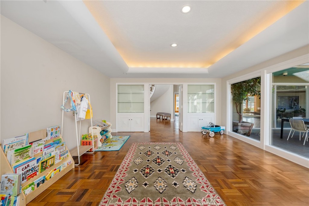 15 The Colonnade Long Beach, CA 90803 - Photo 20 of 49