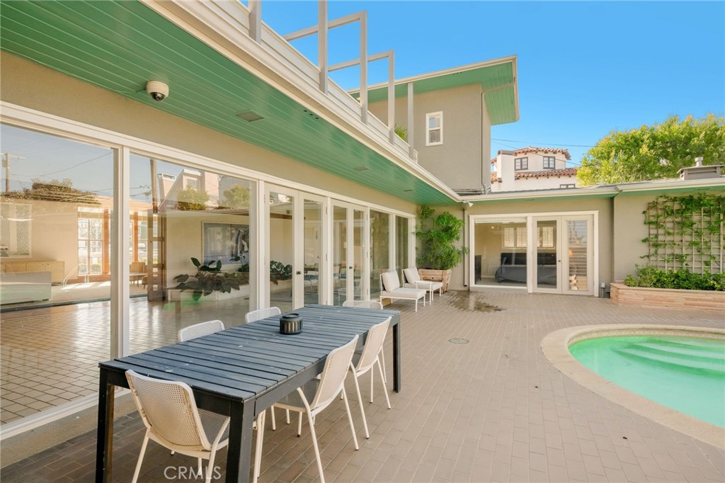 15 The Colonnade Long Beach, CA 90803 - Photo 22 of 49