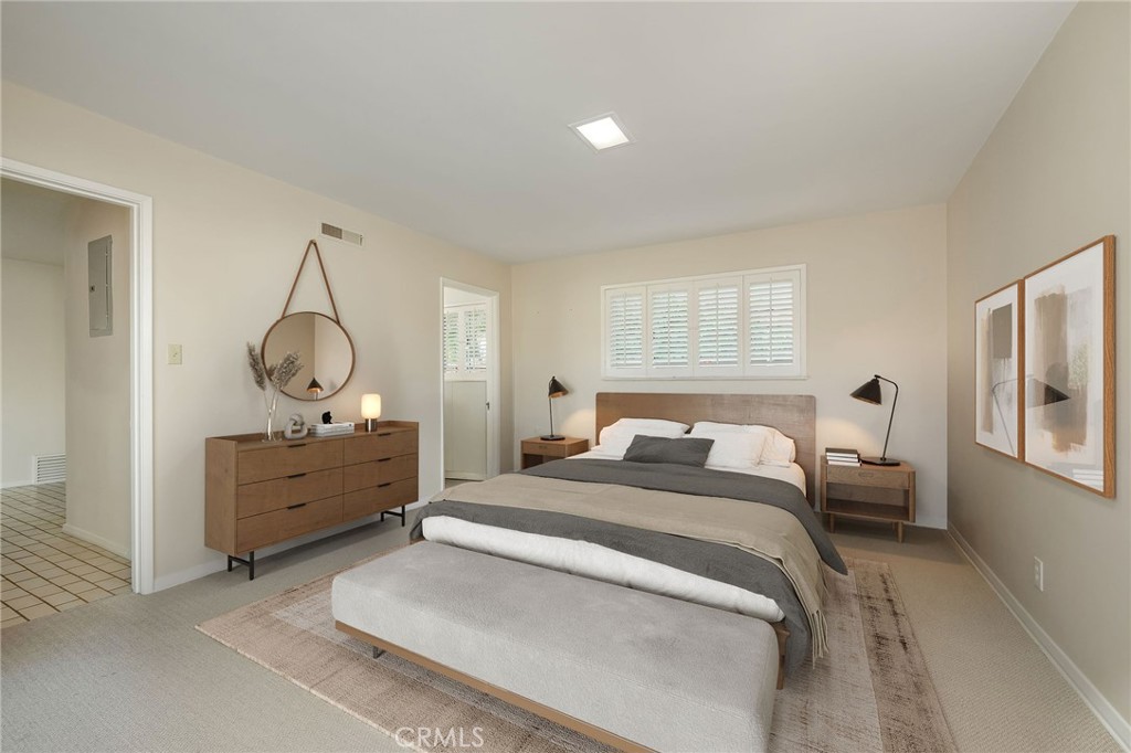 15 The Colonnade Long Beach, CA 90803 - Photo 24 of 49 Virtually Staged*