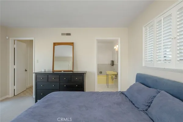 $10,250,000 | 15 The Colonnade, Long Beach, CA 90803