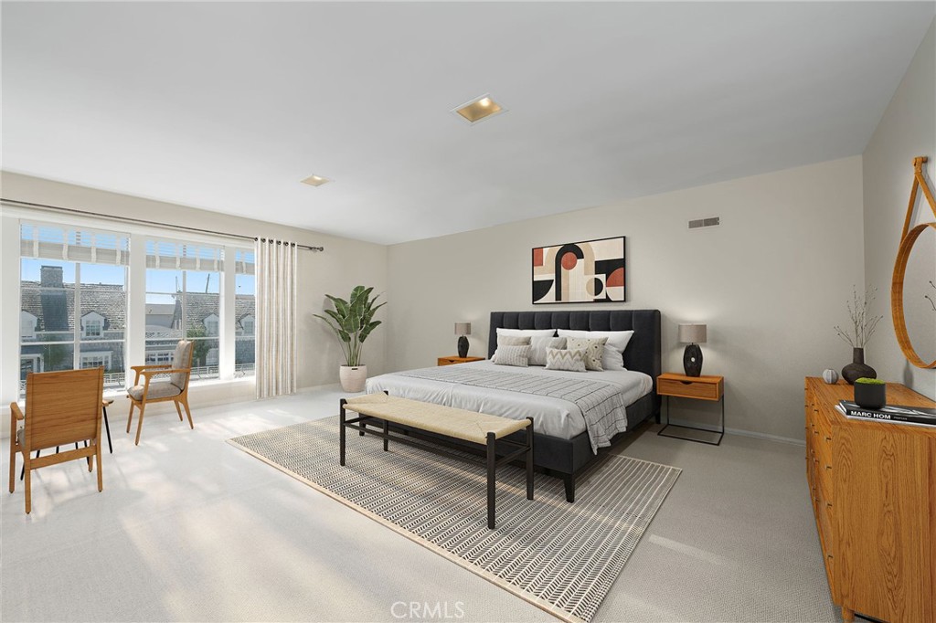 15 The Colonnade Long Beach, CA 90803 - Photo 35 of 49 Virtually Staged*