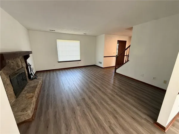 $2,300 | 3815 Samia Court, Duluth, GA 30096