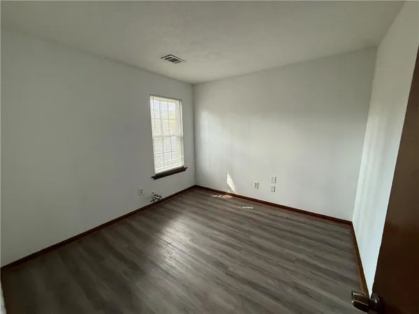 $2,300 | 3815 Samia Court, Duluth, GA 30096