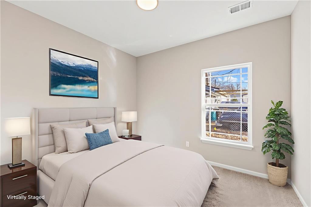 818 West 10th Street Ottawa, KS 66067 - Photo 23 of 37