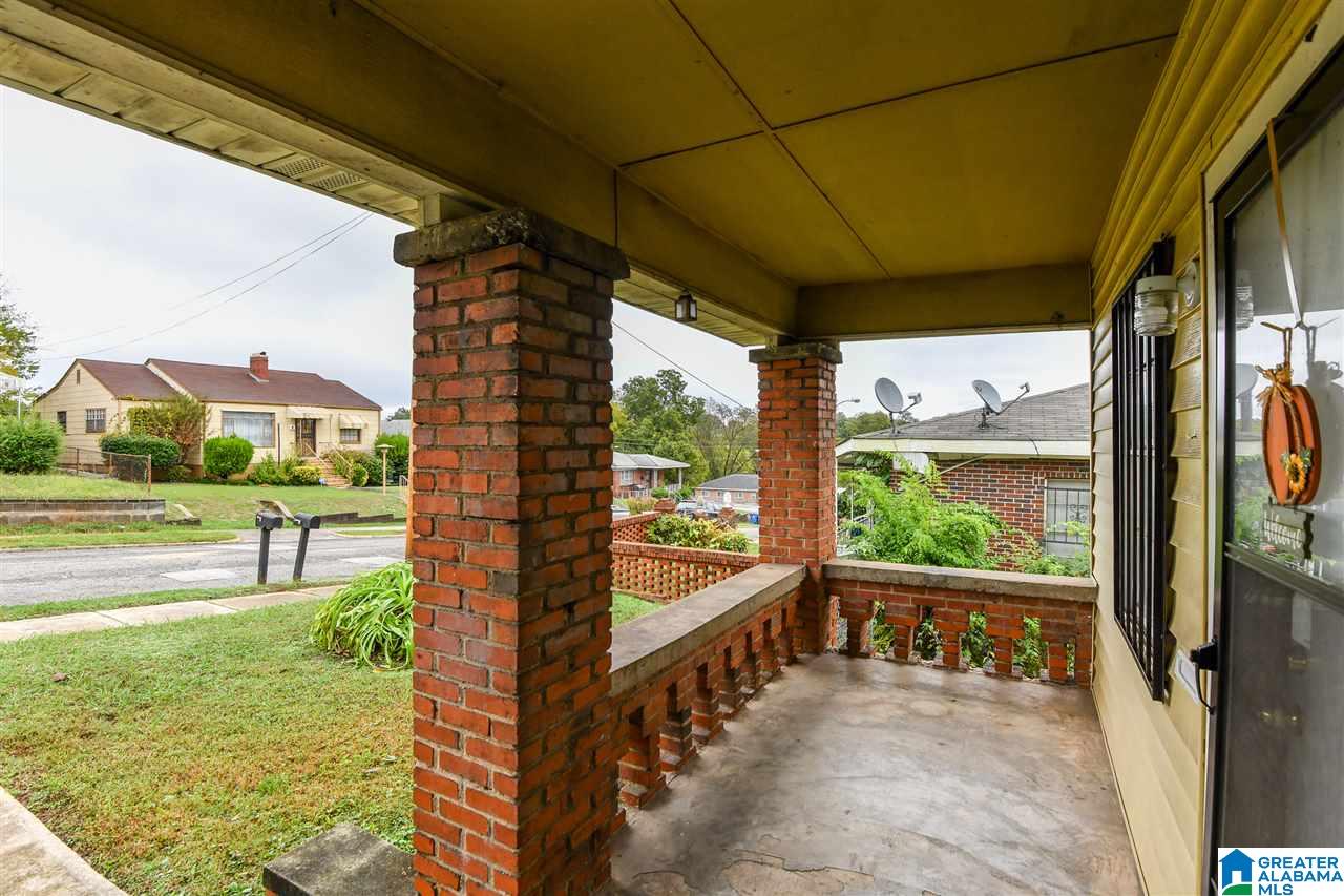 217 57th Street Fairfield, AL 35064 - Photo 2 of 32