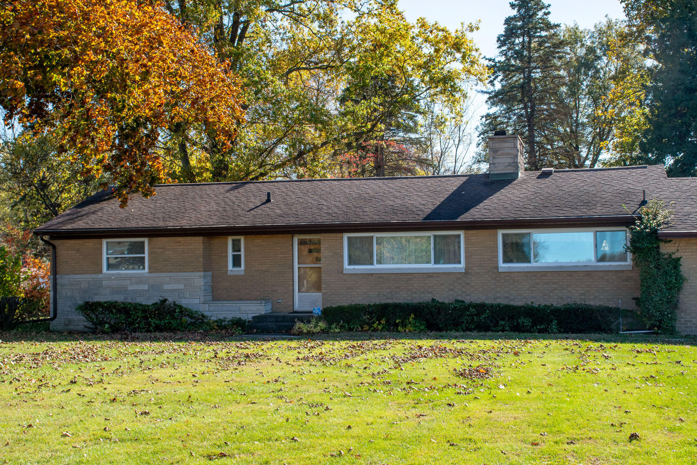 3350 West Bertrand Road Niles, MI 49120 - Photo 2 of 44 3350 W Bertrand Rd Niles 002
