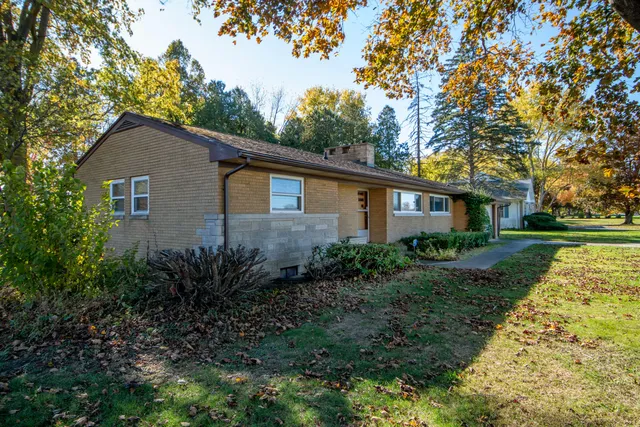 $245,000 | 3350 West Bertrand Road, Niles, MI 49120