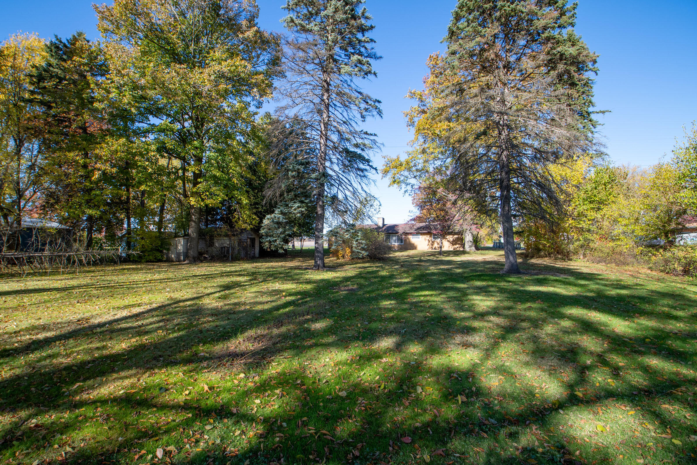 3350 West Bertrand Road Niles, MI 49120 - Photo 4 of 44 3350 W Bertrand Rd Niles Yard 8