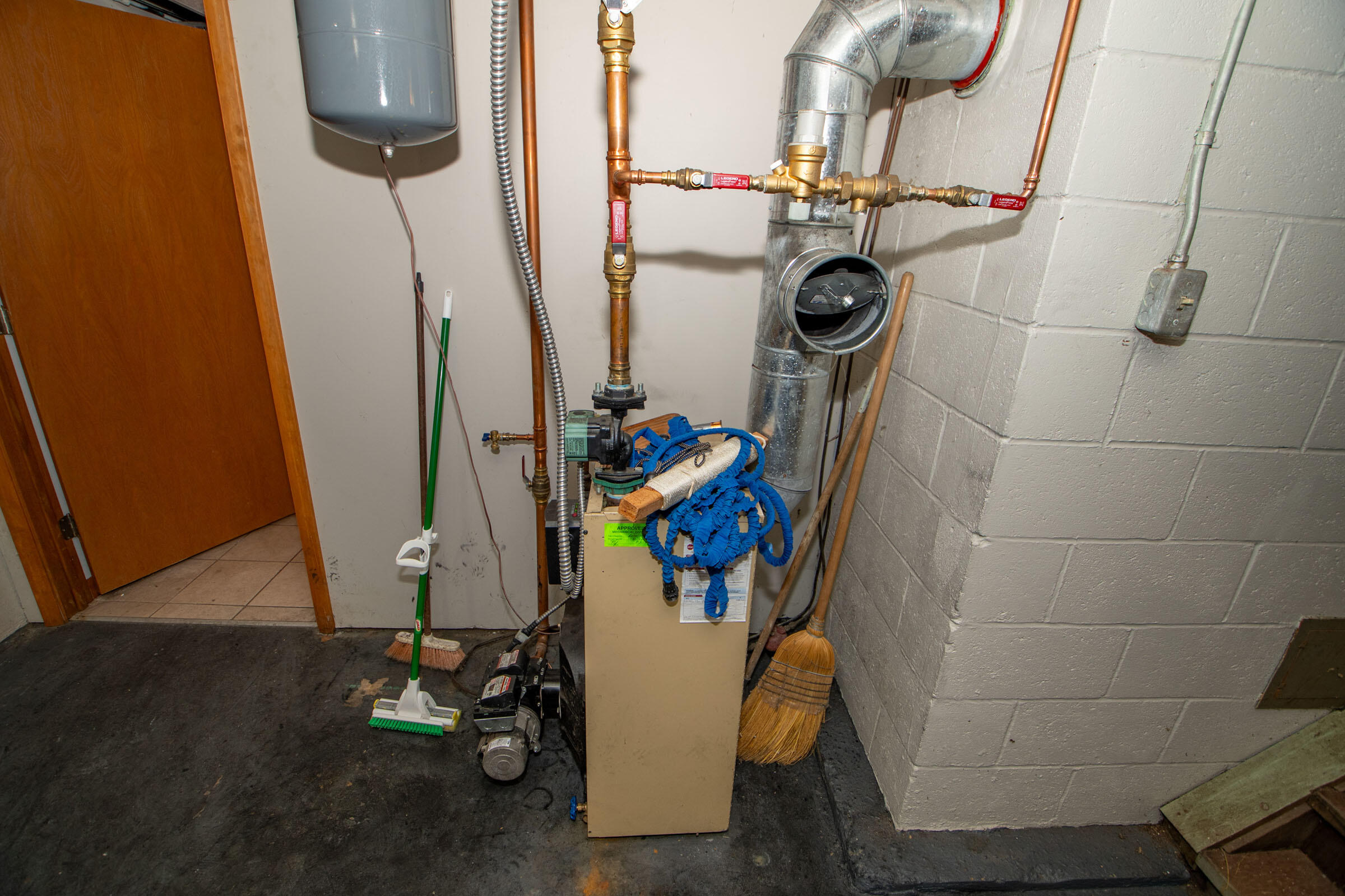 3350 West Bertrand Road Niles, MI 49120 - Photo 44 of 44 3350 W Bertrand Rd Niles Basement 9