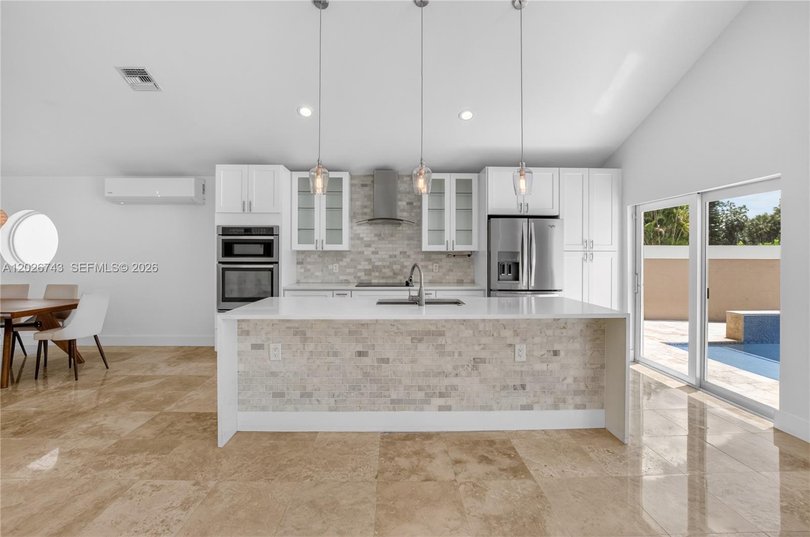 9646 Vía Emilie Boca Raton, FL 33428 - Photo 9 of 58