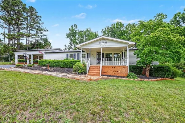 $215,000 | 6160 Asheton Drive, Trinity, NC 27370