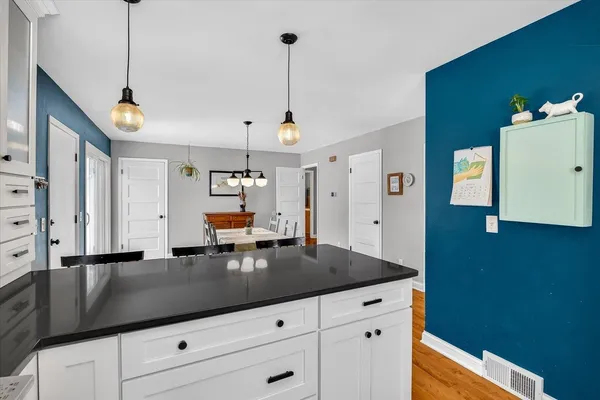 $409,900 | 1802 Redwood Lane, Madison, WI 53711