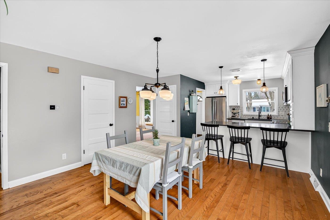 1802 Redwood Lane Madison, WI 53711 - Photo 10 of 30