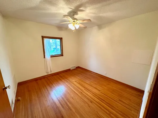 $219,900 | 227 2nd Avenue North, Emmons, MN 56029