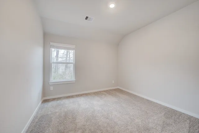 $3,300 | 14257 Lake Lodge Drive, Conroe, TX 77384